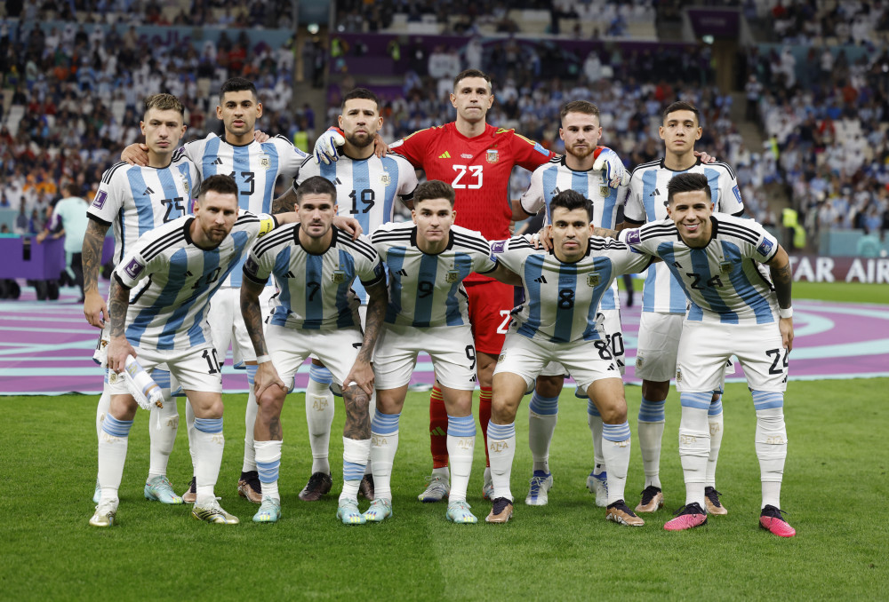 红魔遇克星？曼联近6战纽卡1胜5负，主场迎战誓破魔咒（曼联主场誓破不胜魔咒：近6战纽卡仅1胜5负）