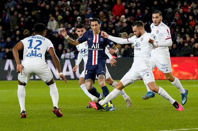 赖斯：我们在幕后有领导小组，比赛日的时候会各抒己见（赖斯：队内有领袖小组，比赛日大家畅所欲言）