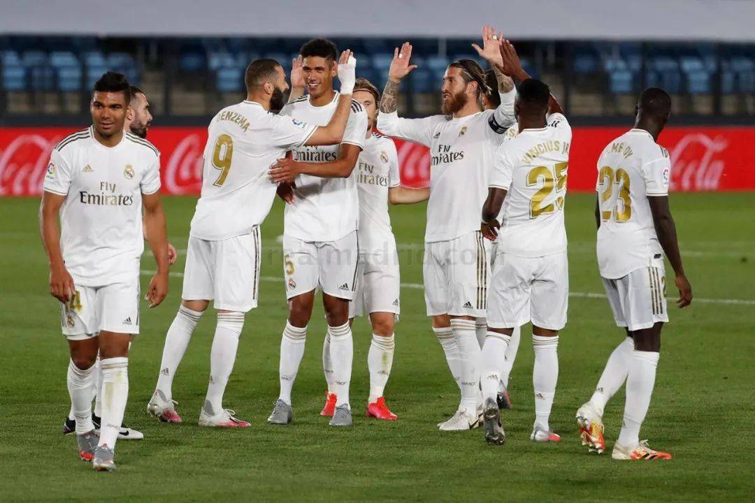 阿森纳算不算欧洲顶级？塔帅：我们没拿过欧冠，拜仁拿过六个（阿森纳是否欧陆顶级？阿尔特塔：我们尚无欧冠，拜仁已有六座欧冠奖杯）