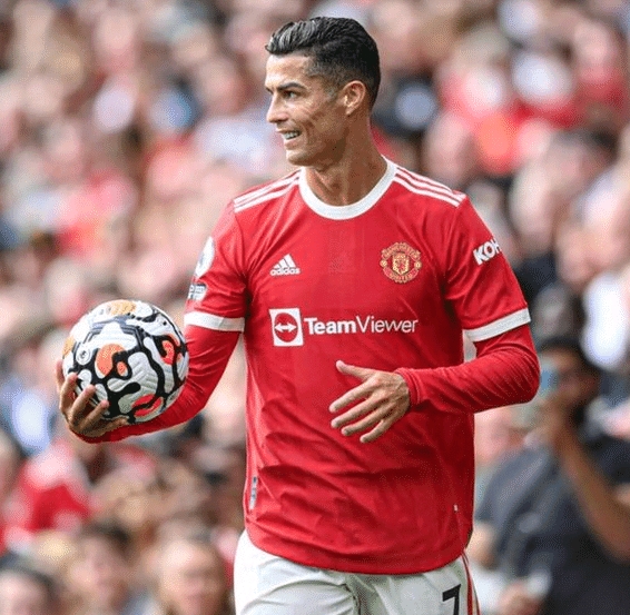 丁俊晖再次大战奥沙利文，追平比分状态火爆（丁俊晖再战奥沙利文，强势扳平比分状态爆棚）