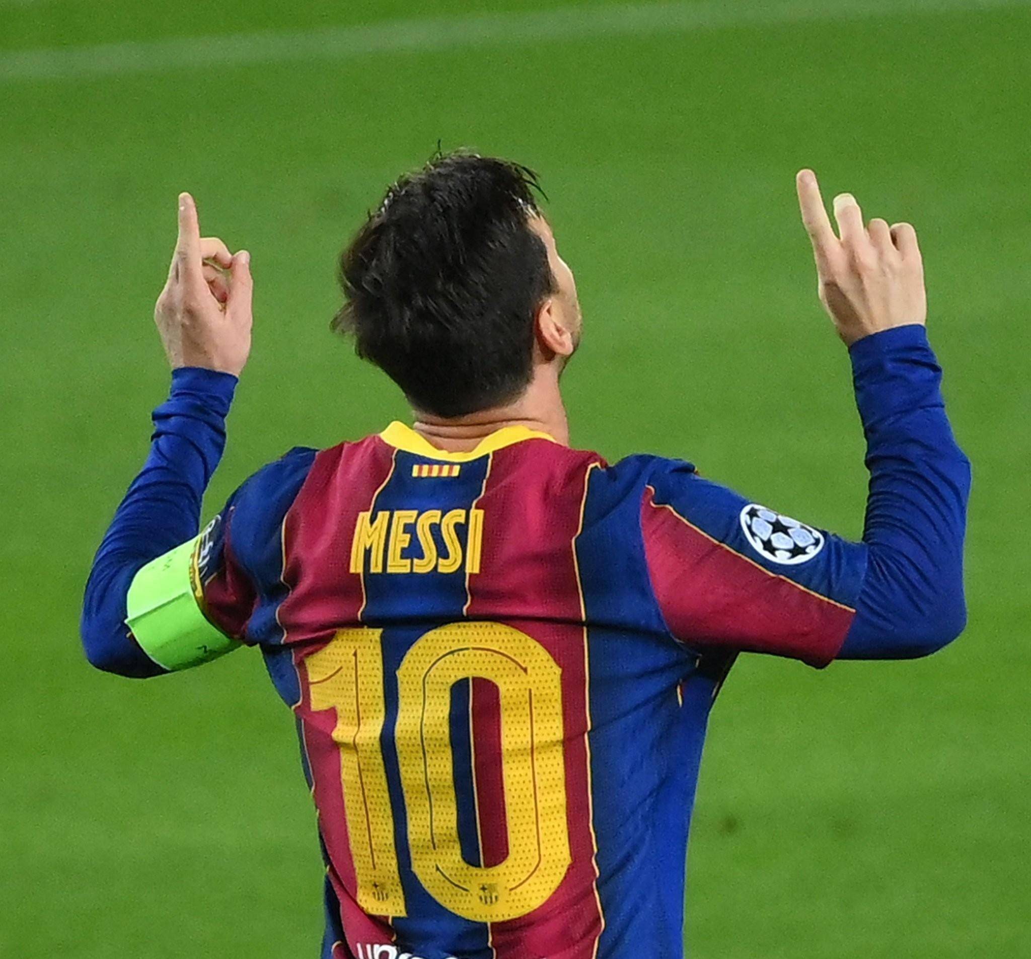 德天空：凯恩没考虑明夏离队，他希望在拜仁至少待到2027年（德天空：凯恩未考虑明夏离队，期望至少留在拜仁至2027年）