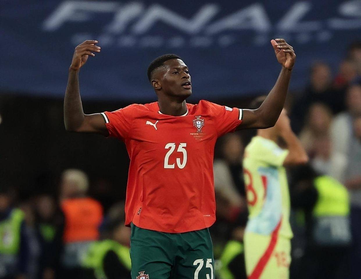 非媒：曼联等队关注克罗地亚U16中卫利亚姆-坎特（非洲媒体：曼联等队正考察克罗地亚U16中卫利亚姆-坎特）