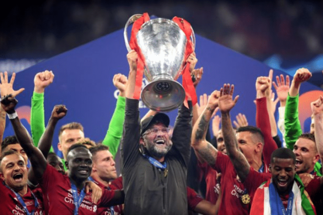 布伦森85次30+跃居队史第四，轰33分率尼克斯血洗爵士（布伦森第85次30+升至队史第4，33分领尼克斯大胜爵士）