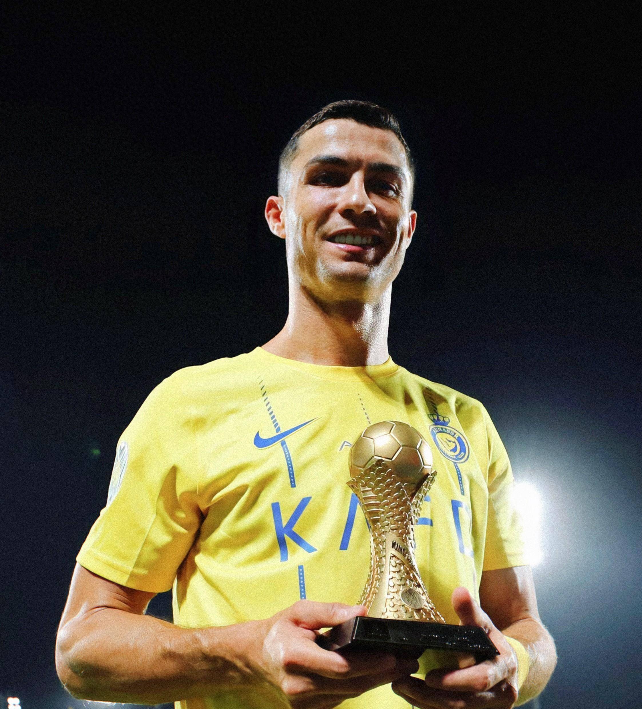 科尔：库里今天战森林狼没有出场时间限制（科尔称库里今日对阵森林狼将不受出场时间限制）