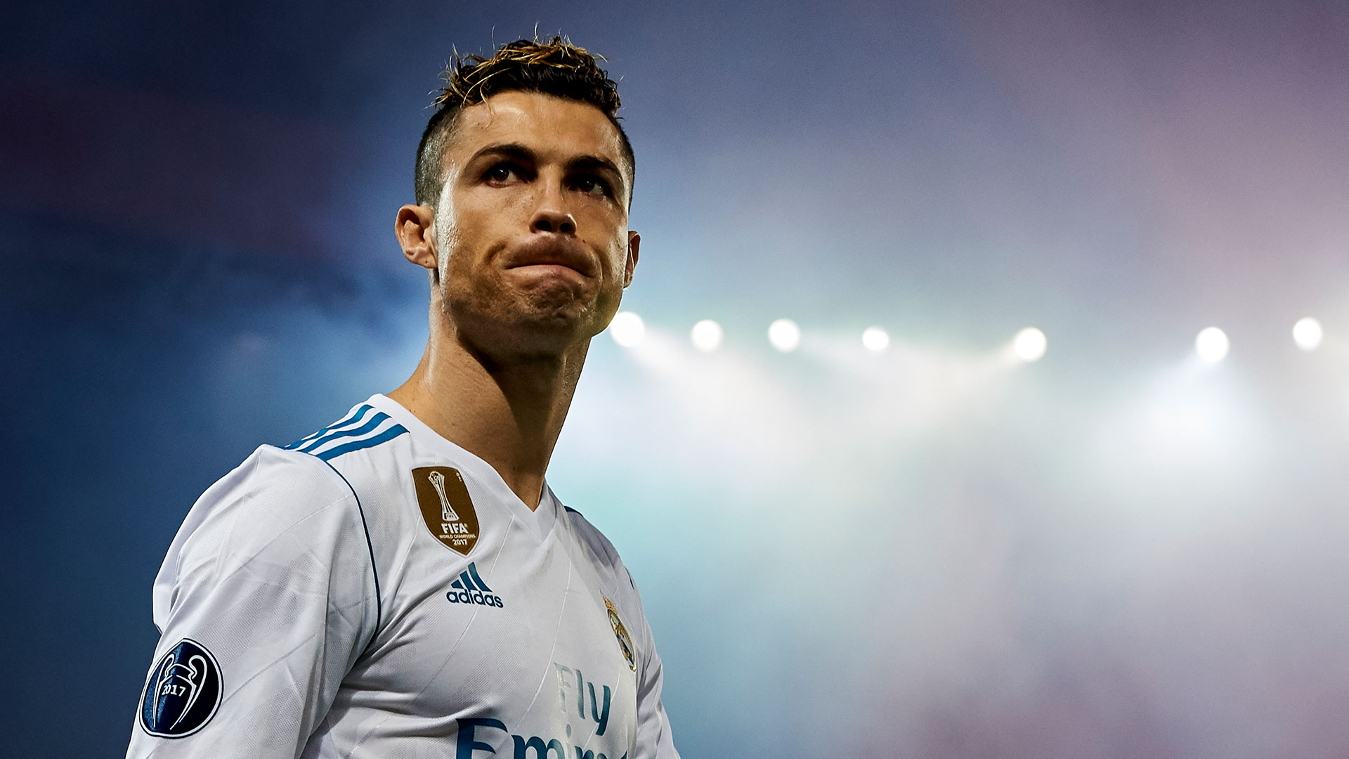 弗拉霍维奇在尤文前20场欧冠打入9球，仅次于C罗和伊瓜因（弗拉霍维奇欧冠为尤文前20场斩获9球，仅逊C罗与伊瓜因）