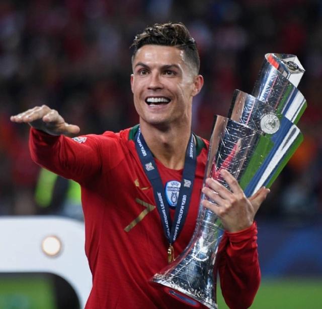 全市场：拉齐奥接近免签因西涅，年薪130万欧签约至明年6月（全市场：拉齐奥将免签因西涅在即，合同至明年6月，年薪130万欧）